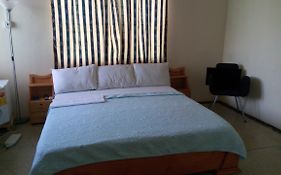 M-r Lodge