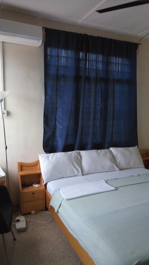 M-R Lodge Mankesim Εξωτερικό φωτογραφία